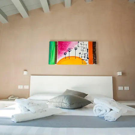 Hotel Relais Casina Miregia 3*
